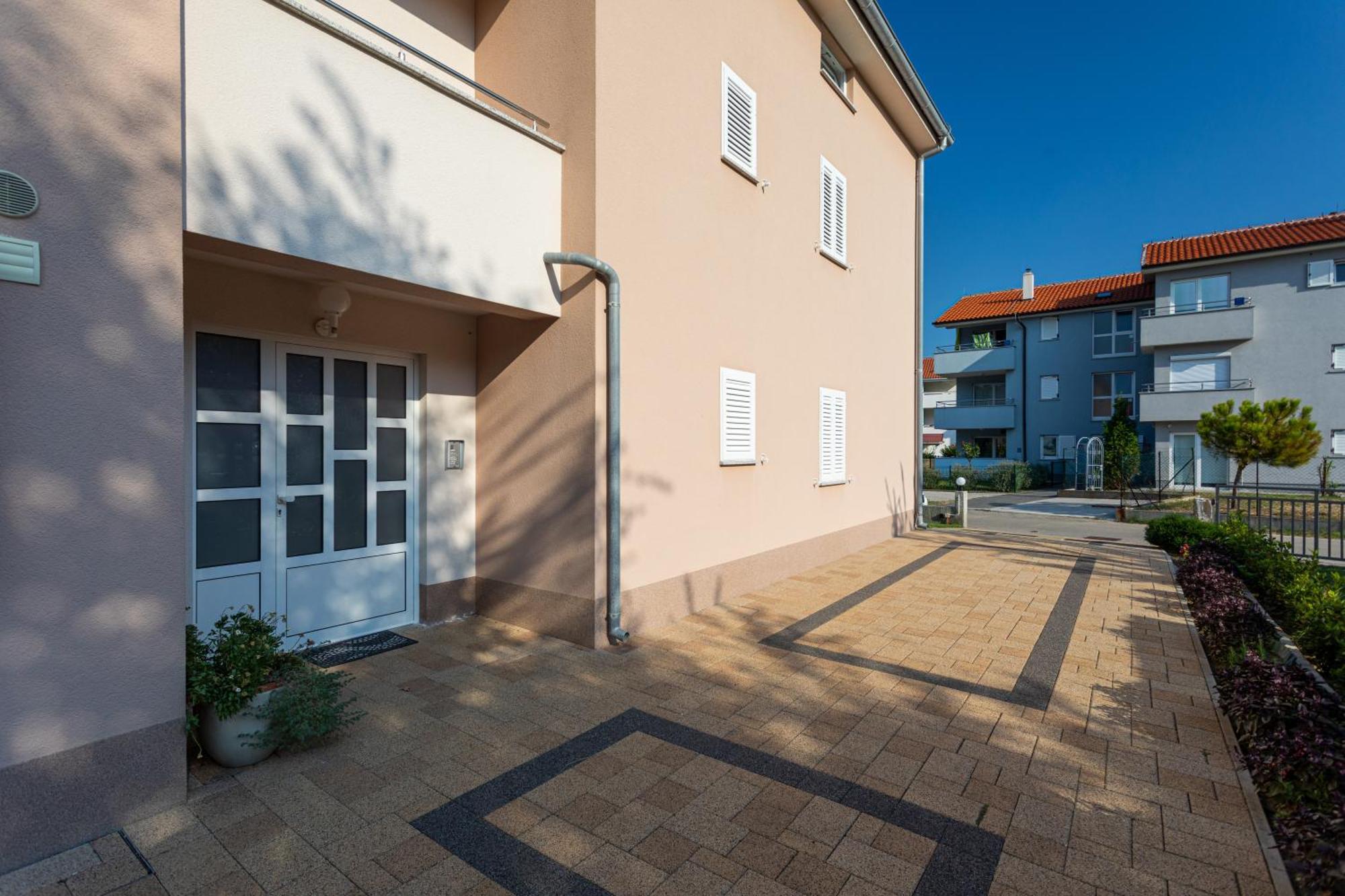 Apartments Crnekovic Jasna باشْكا المظهر الخارجي الصورة