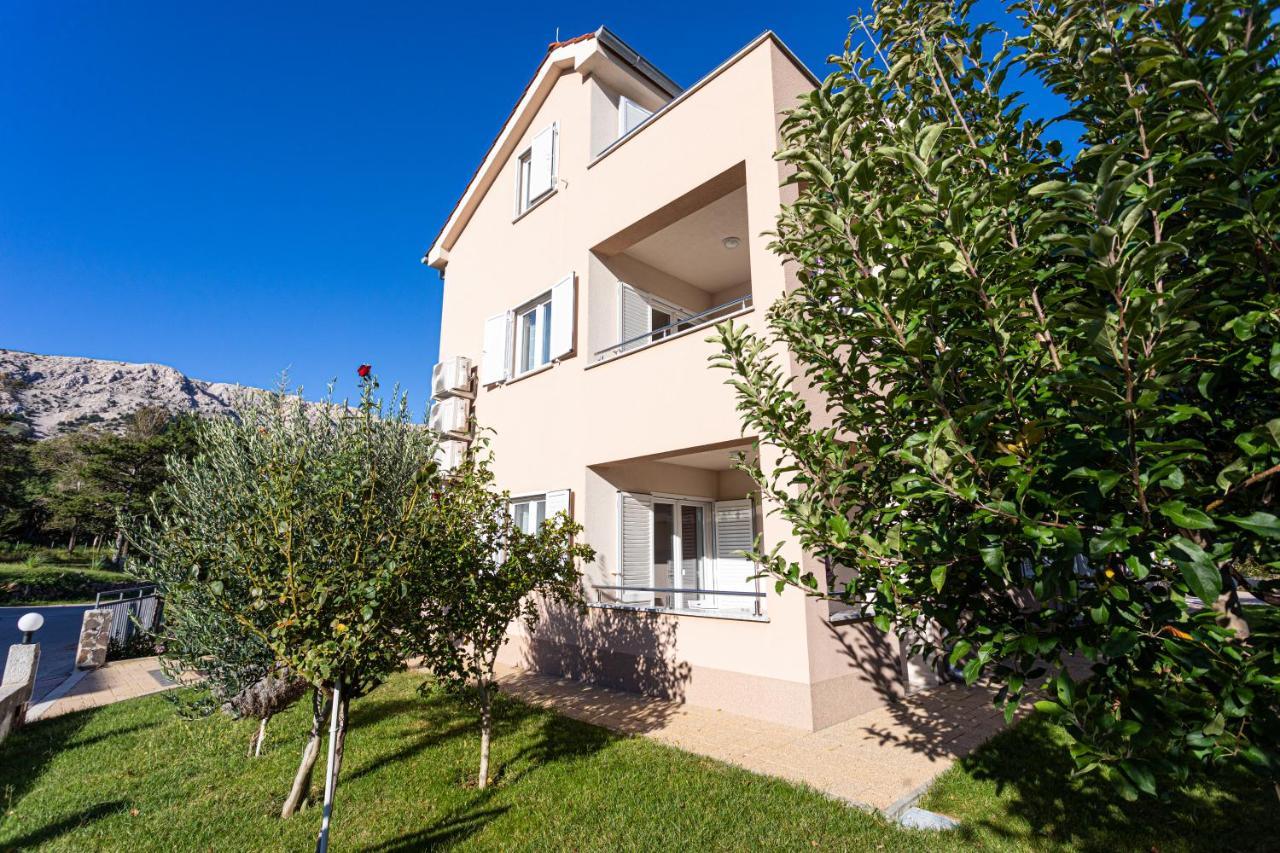Apartments Crnekovic Jasna باشْكا المظهر الخارجي الصورة