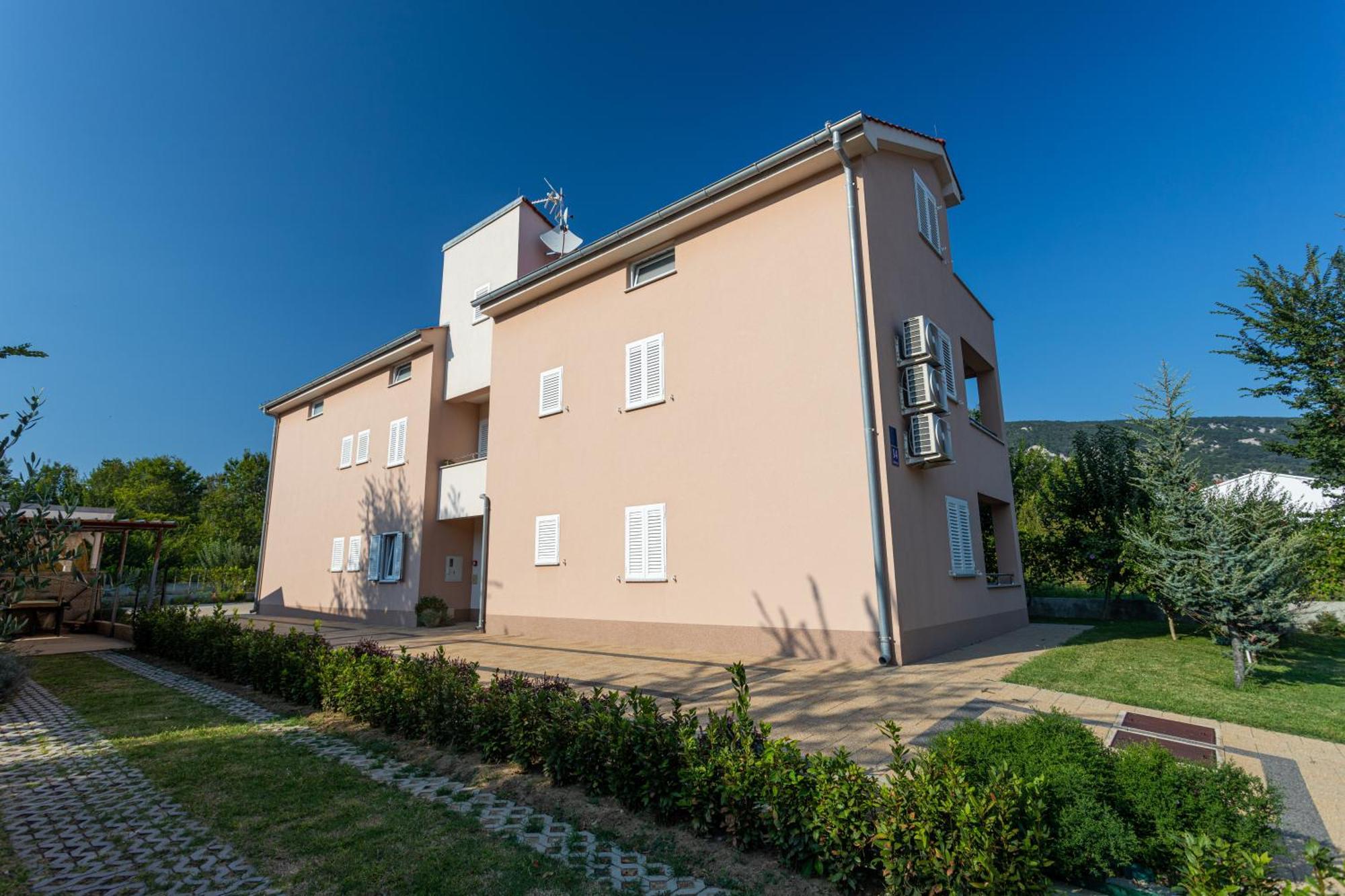 Apartments Crnekovic Jasna باشْكا المظهر الخارجي الصورة