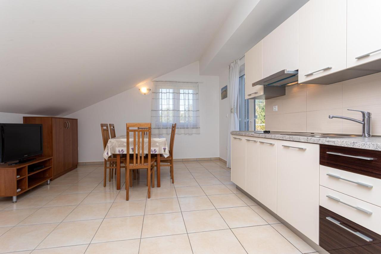 Apartments Crnekovic Jasna باشْكا المظهر الخارجي الصورة