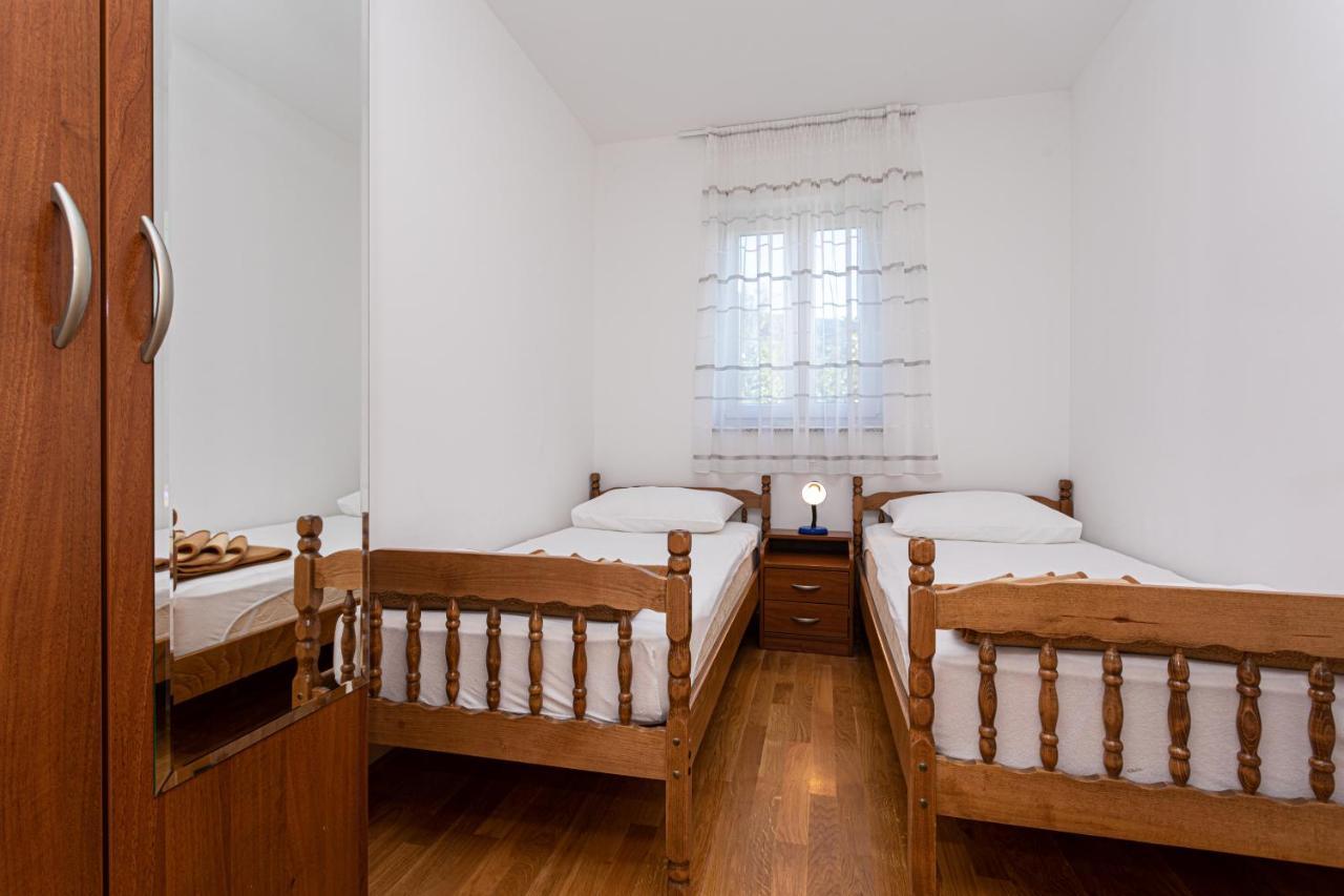 Apartments Crnekovic Jasna باشْكا المظهر الخارجي الصورة