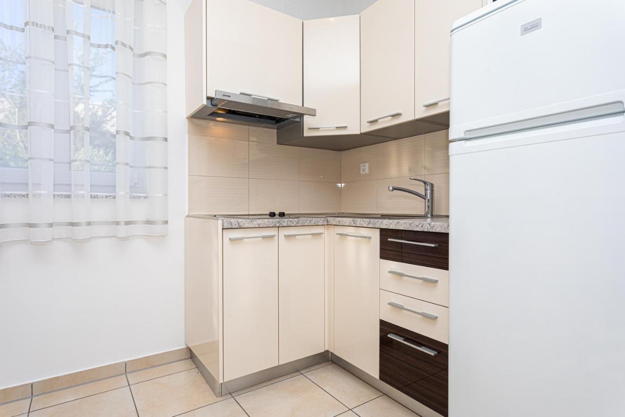 Apartments Crnekovic Jasna باشْكا المظهر الخارجي الصورة