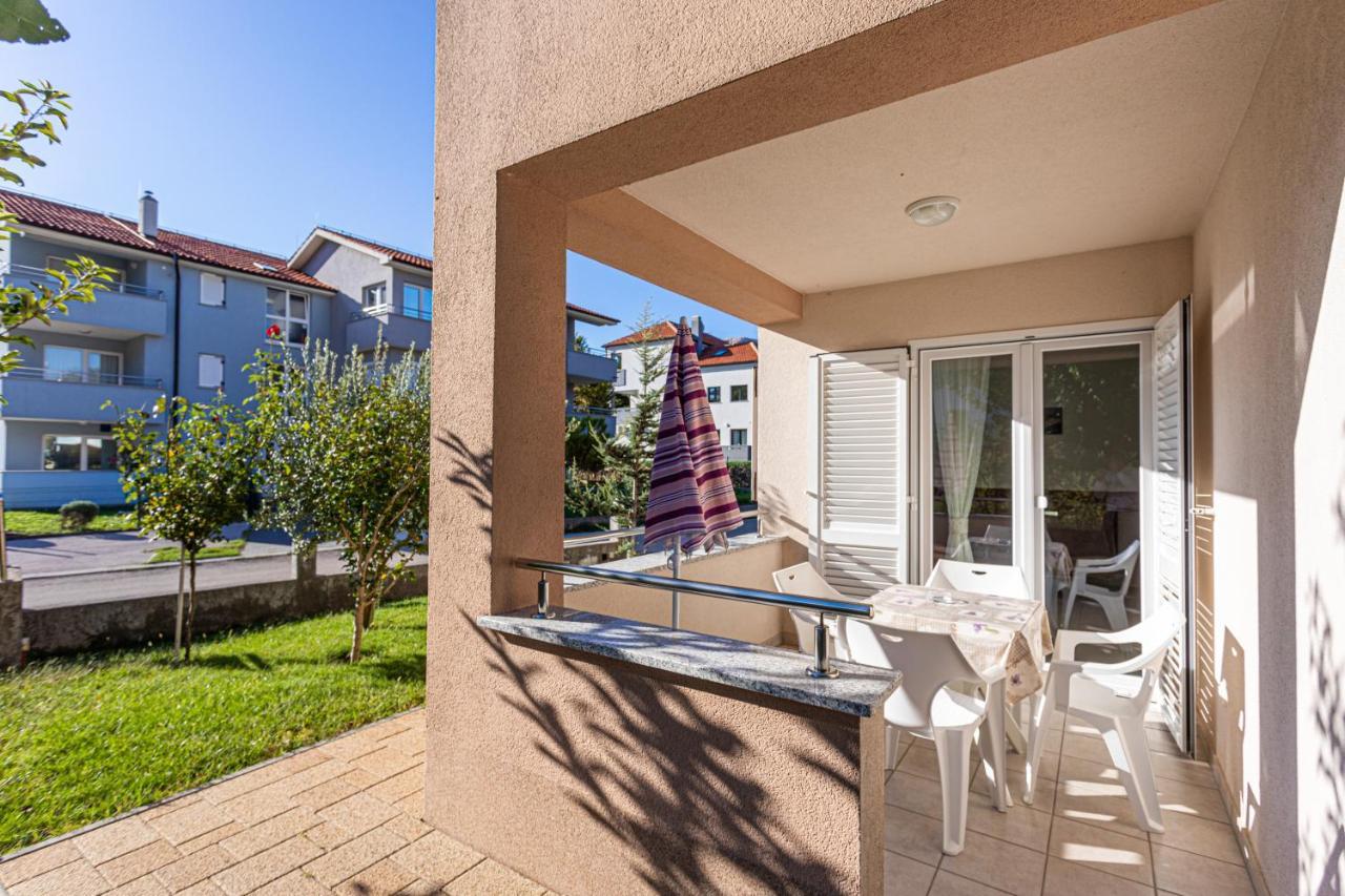 Apartments Crnekovic Jasna باشْكا المظهر الخارجي الصورة